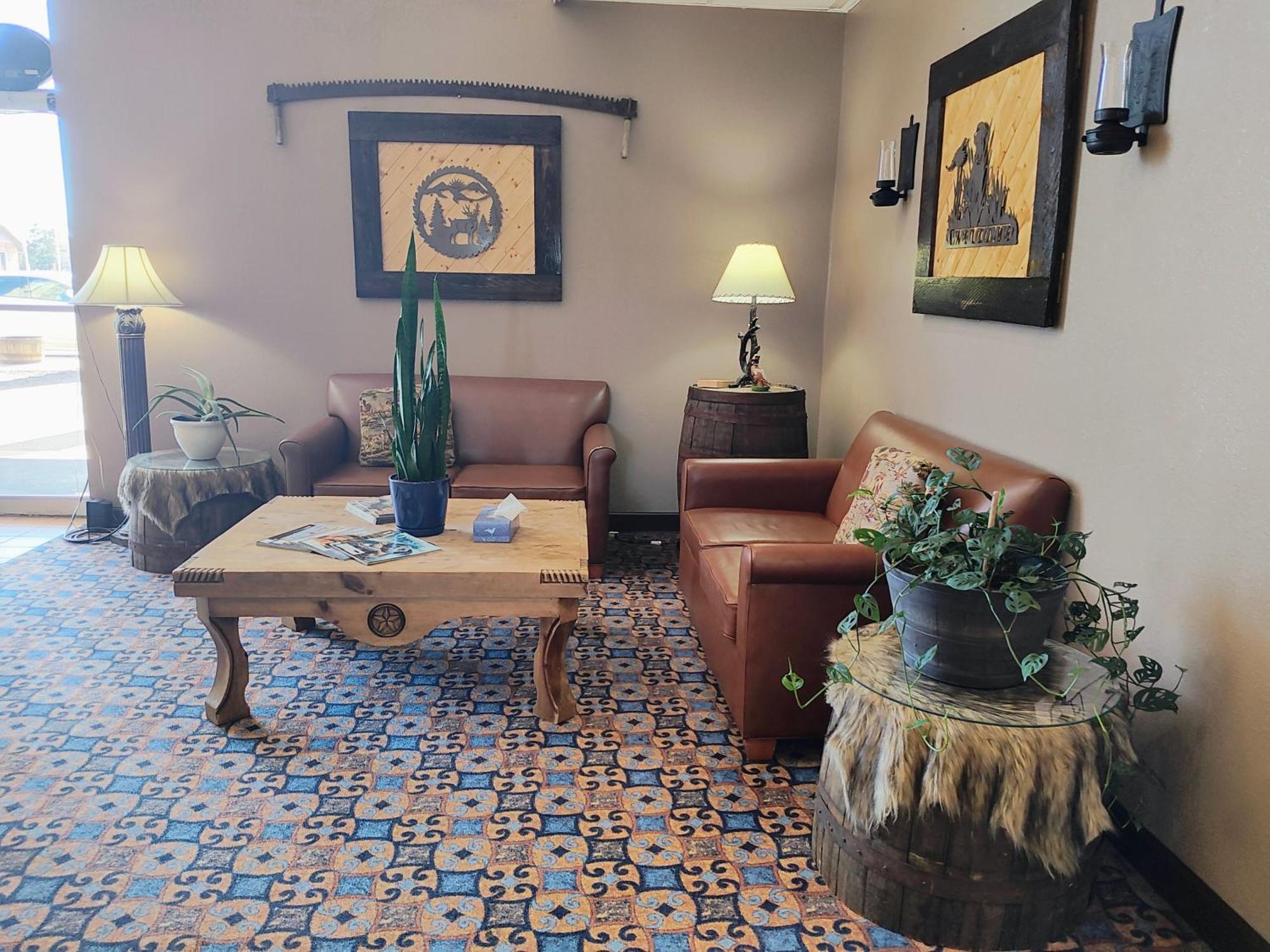 The Lodge At Russell - Russell Inn Dış mekan fotoğraf