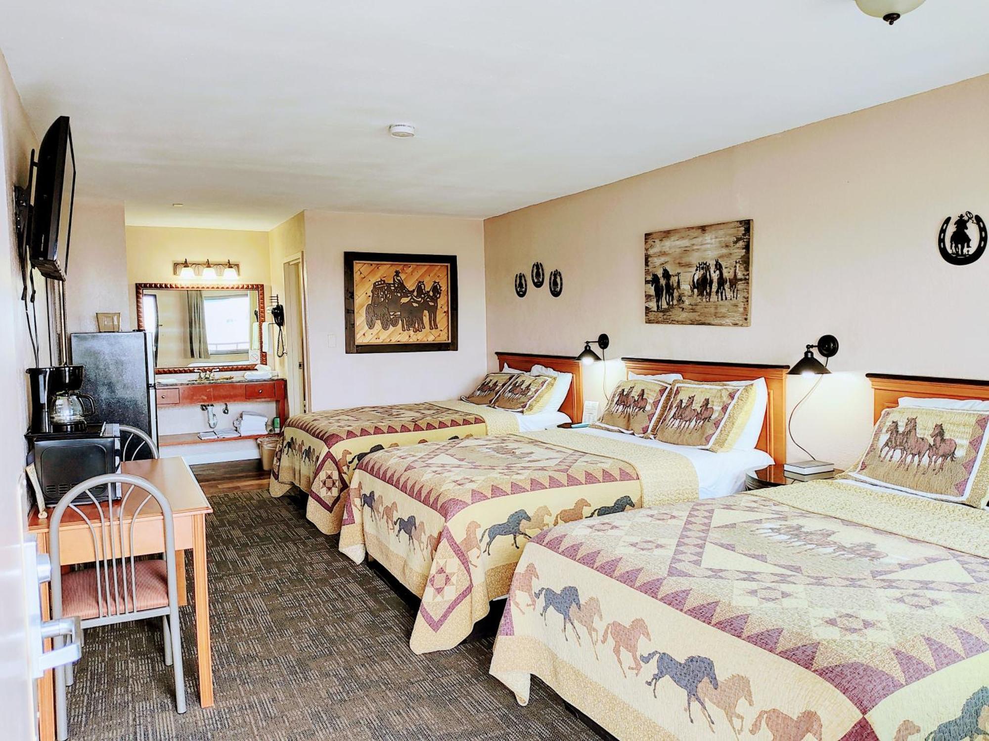 The Lodge At Russell - Russell Inn Oda fotoğraf