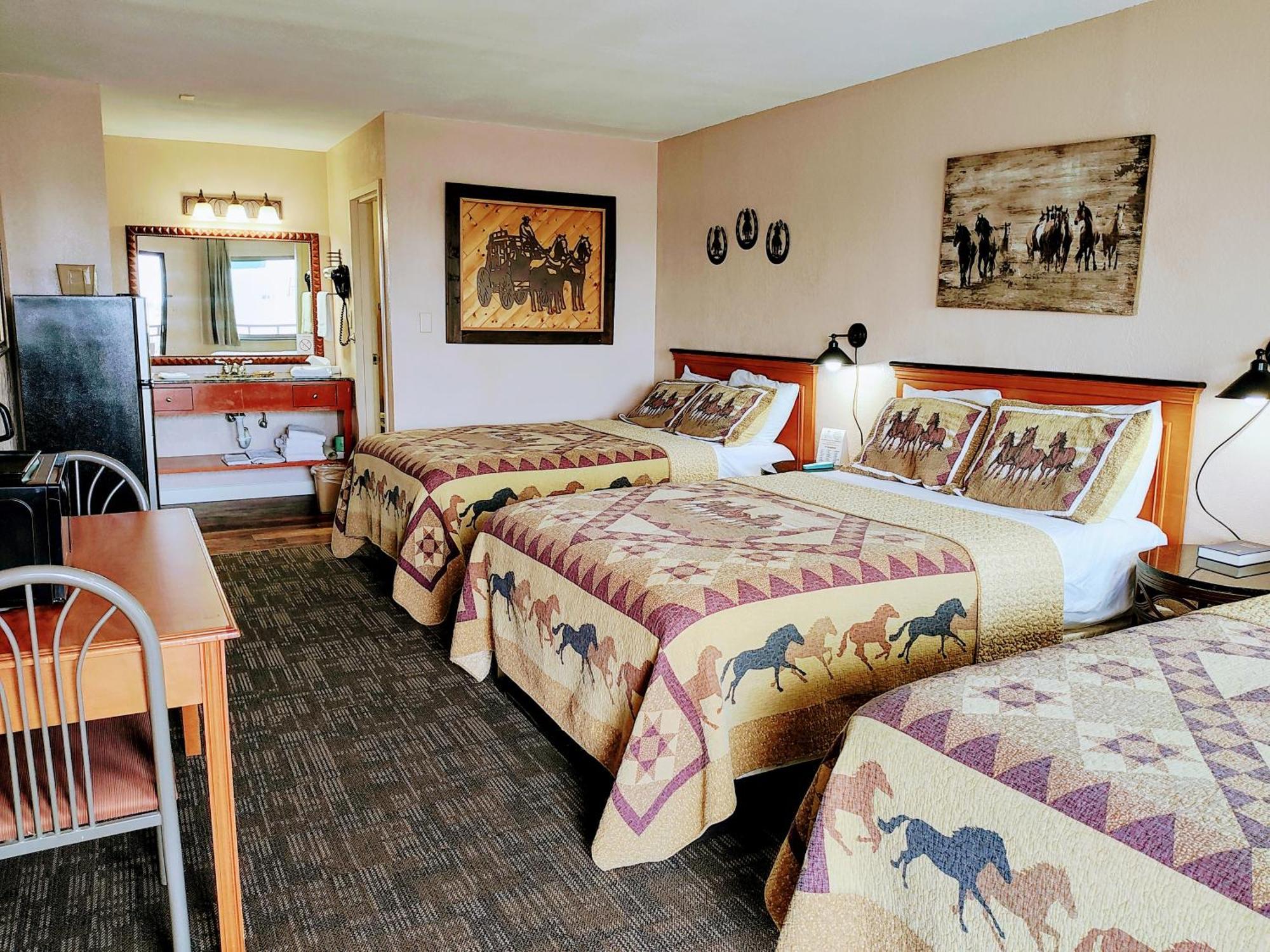 The Lodge At Russell - Russell Inn Oda fotoğraf